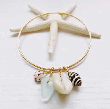 Ocean Seashell Bangle - 14K Gold Fill