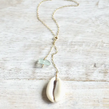 Shell & Sea Foam Necklace in Gold